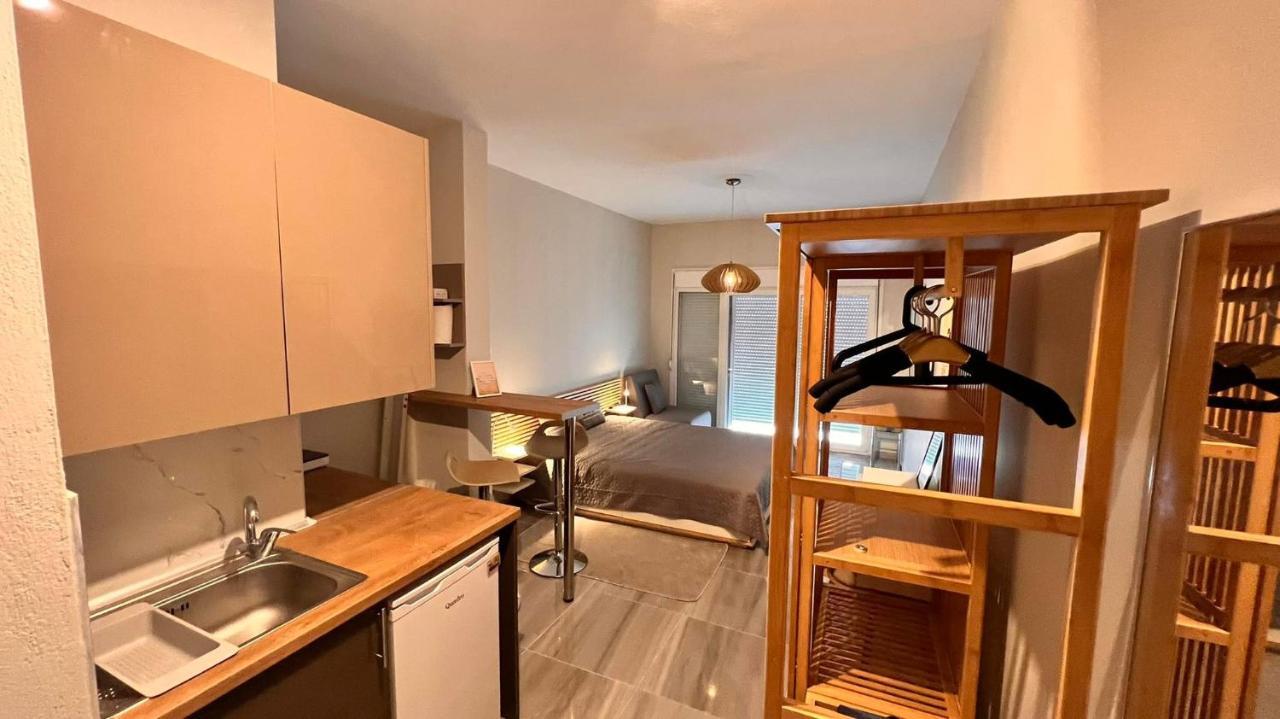 N-Joy Apartment Peraía Kültér fotó